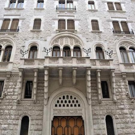 Picasso-Bozzi 59 Apartment Бари Екстериор снимка